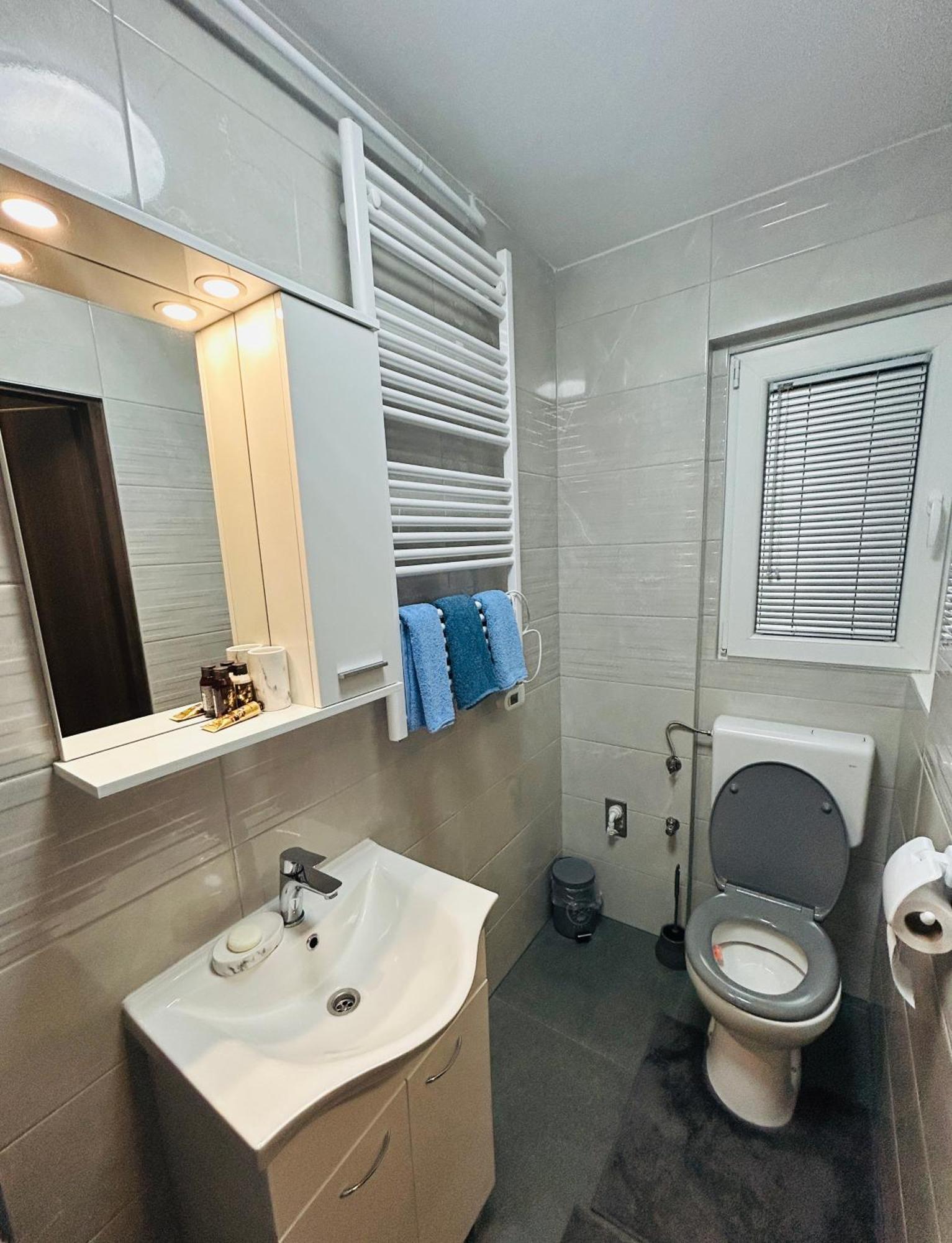 Apartment In Time Сесвете Екстериор снимка